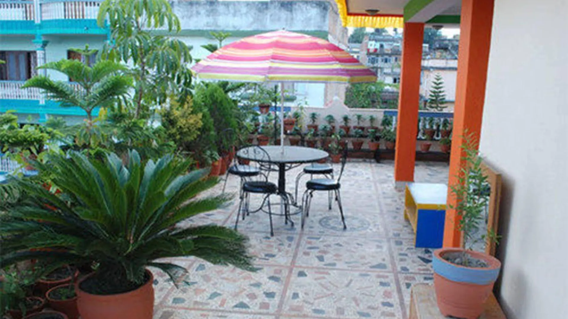Blue Mountain Home Stay Katmandu