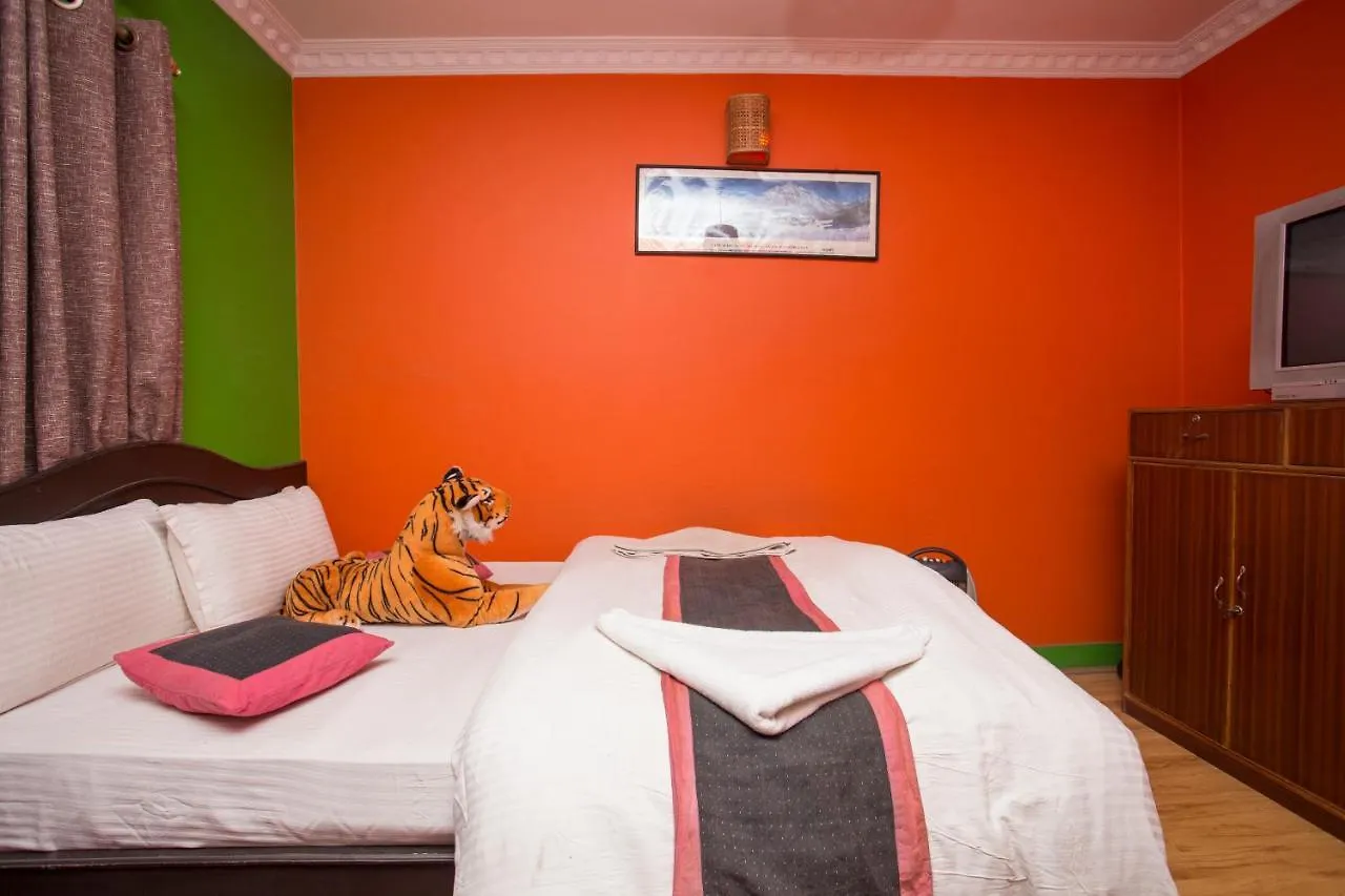 Blue Mountain Home Stay Katmandu Oda ve Kahvaltı