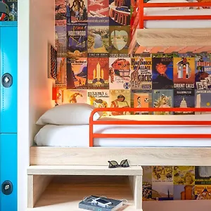 https://hotelf1-chambery-nord.hotels-rhonealpes.com