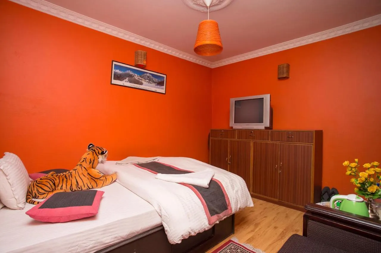 Blue Mountain Home Stay Kathmandu 0*,